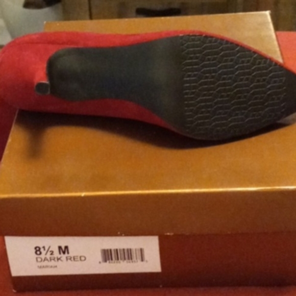 Shoes - Picture 3 of 3